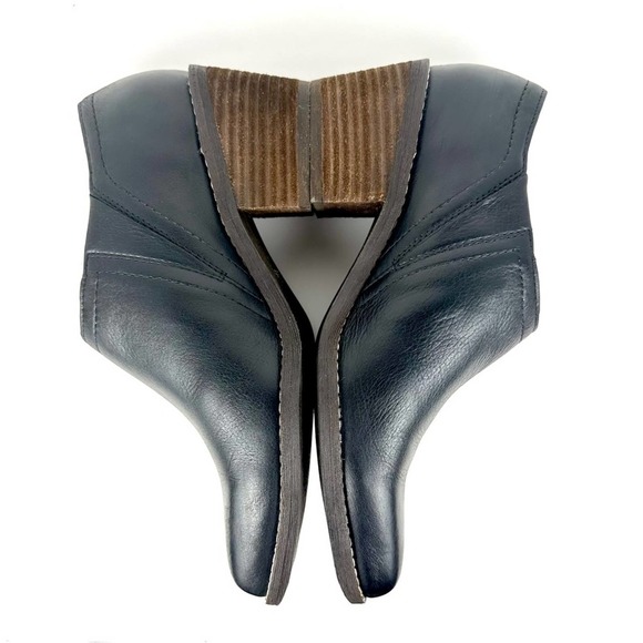 Zodiac Margot Shootie Black Leather Block Heel Zip Ankle Bootie Size 6M - Picture 6 of 13